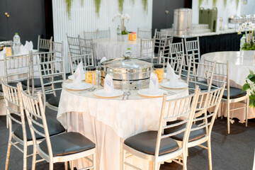 table setting in wedding ceremony