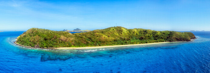 D Fiji Hideaway low close pan