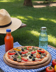 Veggie supreme pizza