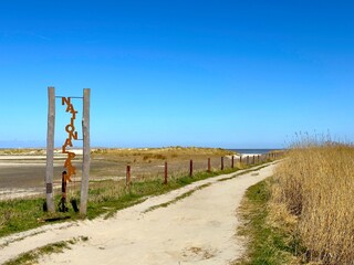 Zugang zum Strand am Nationalpark Wattenmeer bei Schillig, Horumersiel, Wangerland, Friesland, Ostfriesland, Niedersachsen, Deutschland