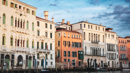 Venices sunset reveals stunning canal buildings and vibrant architecture