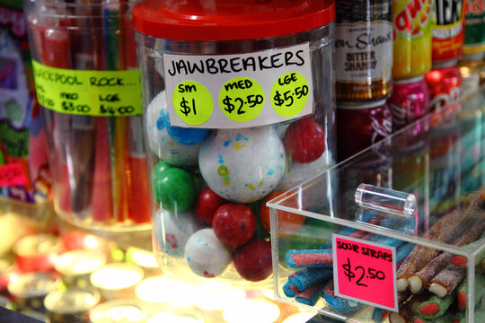 Lollies in priced containers