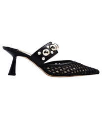 Image of a high heel shoes for fashion on transparent background