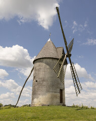 Moulin à vent,en Charente