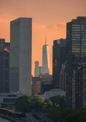 Fototapeta premium New York skyline at sunset beautiful 