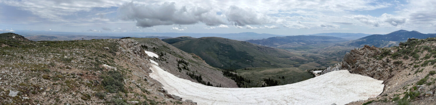 Panorama from the summit of Mountain Harrison in southern Idaho