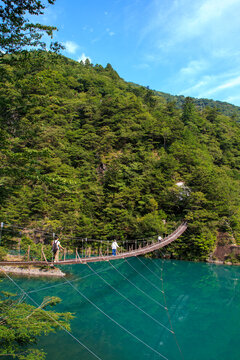 夢のつり橋