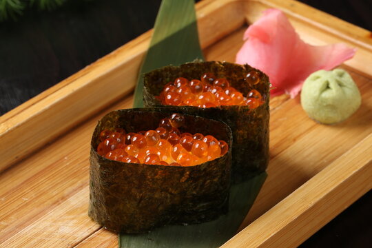 food, japanese cuisine, delicious, salmon roe sushi