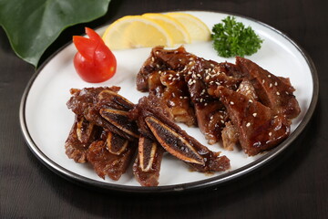 food, japanese cuisine, delicious, salt and pepper beef ribs