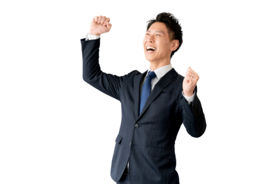 ガッツポーズで喜ぶ笑顔の男性ビジネスマン（背景透過PNG）