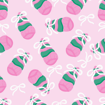 Seamless pattern of seashells, pink  background illustration.
