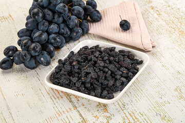 Dry ripe sweet blue raisin