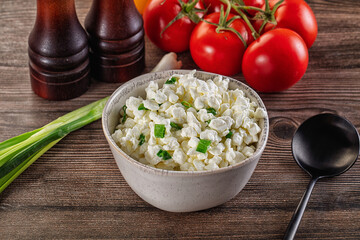 Cottage cheese with green onion