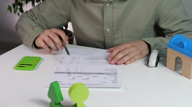 The inspector checks the estimate and recalculates it on a calculator. Control check by supervisory authorities of the estimate, validity of prices and cost.