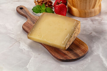 Gourmet hard aged yellow cheese