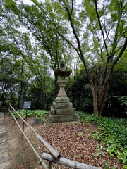 四国村ミウゼアムの灯籠のある風景
