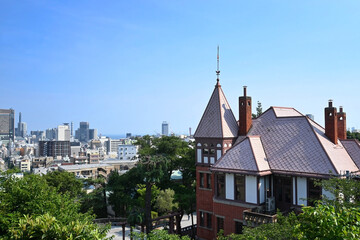 異国情緒溢れる神戸市風見鶏の館と市街地