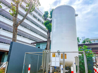 Liquid Oxygen Gas Storage Tank for storing oxygen in liquid state and supplying oxygen to various usage points in hospital buildings in either liquid or gas form.