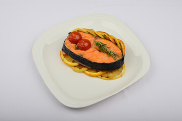 baked salmon fillet with tomatoes and herbs