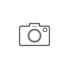 
Minimal line art camera icon vectors– black and white outline photo camera on a clean white background. Ideal for photography, app interface, media, and technology design projects
