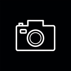
Minimal line art camera icon vectors– black and white outline photo camera on a clean white background. Ideal for photography, app interface, media, and technology design projects
