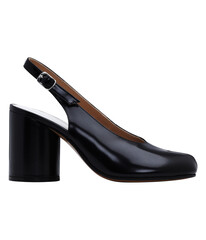 Image of a shoes for fashion on transparent background