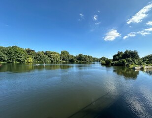 Obraz premium Muelheim an der Ruhr River or Canal!