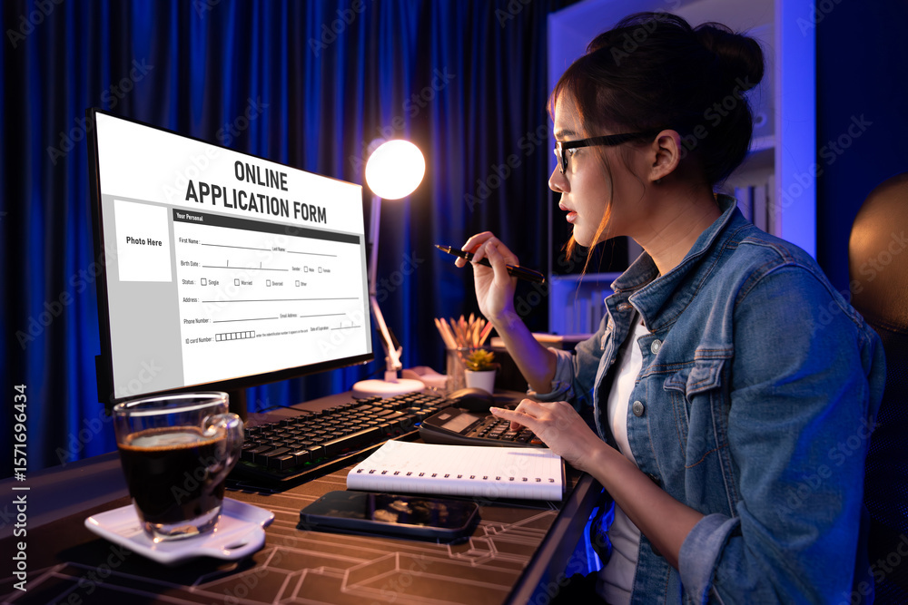 Poster online application form for brisk registration on the internet website