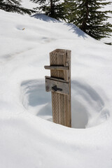 Hiking directions deep in snow