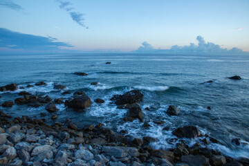 夏の奄美大島の朝の風景。