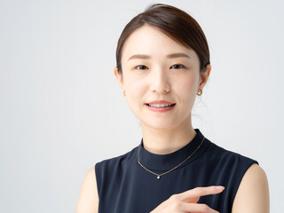 女性