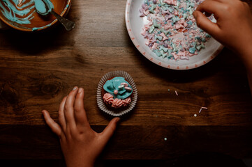 Cupcake Muffin backen & dekorieren mit Frischkäse Frosting - Meerjungfrau Mermaid Topping