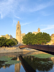 Girona - Sant Felio und Riu Onyar