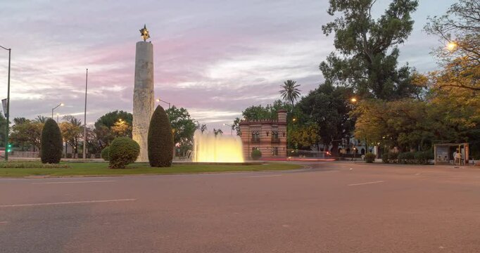 Day to Night Timelapse of Juan Sebasti&aacute;n de Elcano Monument with Sunset Light Transition