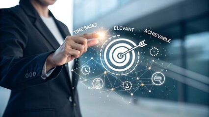 Setting Achievable Goals: A Businesswoman's Strategy for Relevant, Time-Based Objectives and Digital Success, Achieving Targets.