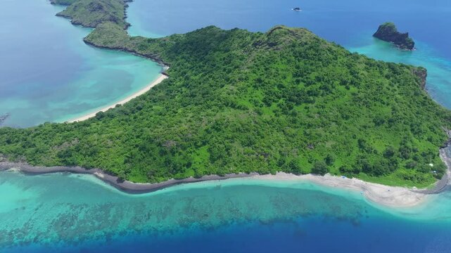 Comoros - Moheli - Ouenefou -tilt up view revealing the island