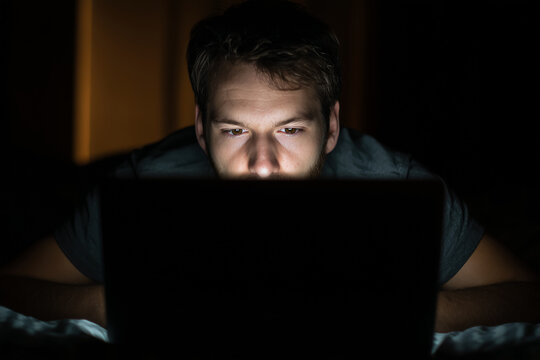 Emails v&eacute;rifi&eacute;s &agrave; 5h du matin