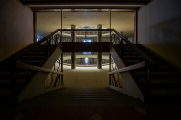 Obraz premium Abandoned Art Deco Interior with Urban Decay