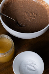 Chocolate Pudding with Honey and Flour Preparation