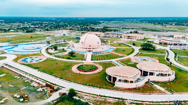 Historic monuments of Vaishali including the Buddha Relic Stupa, and Vishwa Shanti Stupas. Bihar tourism site and Historic Monuments of Vaishali, Muzaffarpur, Bihar, India.