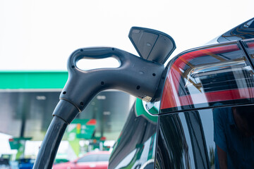 Electric car charge station zero emission power