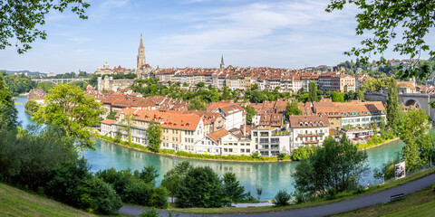 Obraz premium Bern city on the river Aare old town panorama with church Berner Munster in Switzerland