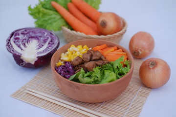 Organic Lunch with Brown Rice and Stir-Fried Veggies