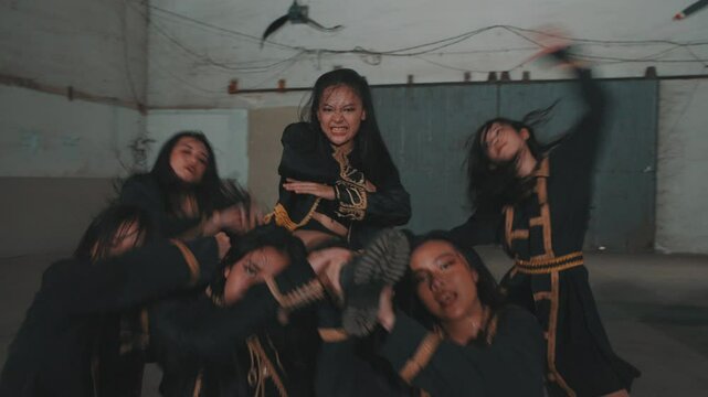 Dynamic Dance Performance in Urban Setting