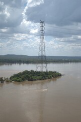 Rivers in Venezuela, Orinoco and Caroni.
Two enormous rivers that have a huge flow of fresh water cross much of Venezuela.