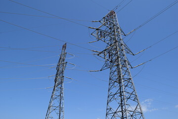 送電塔 高電圧交流