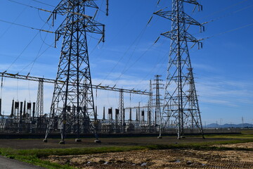送電塔 高電圧交流