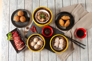 Delicious Dim Sum Feast in a Cozy Setting