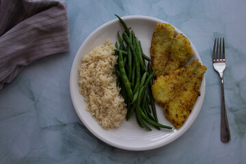 Filet de Sole Croustillant, Riz et F&egrave;ves Vertes