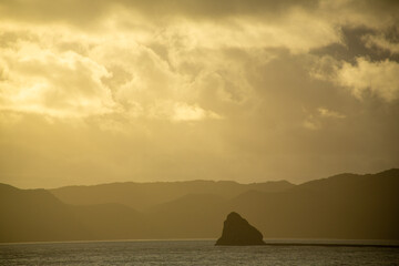 奄美大島の夏の夕景。